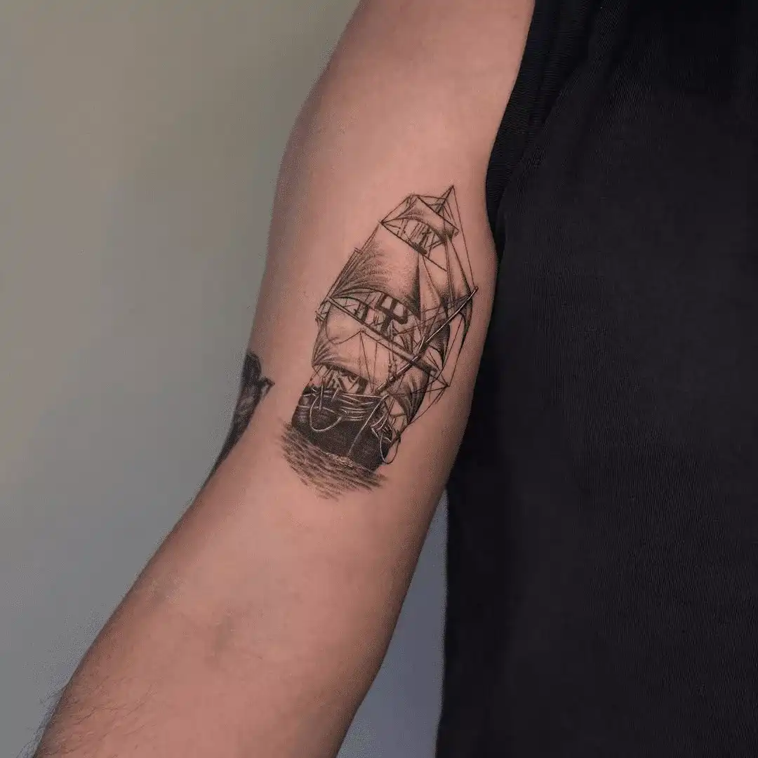 Medium fine line tattoo at XOXO Dublin