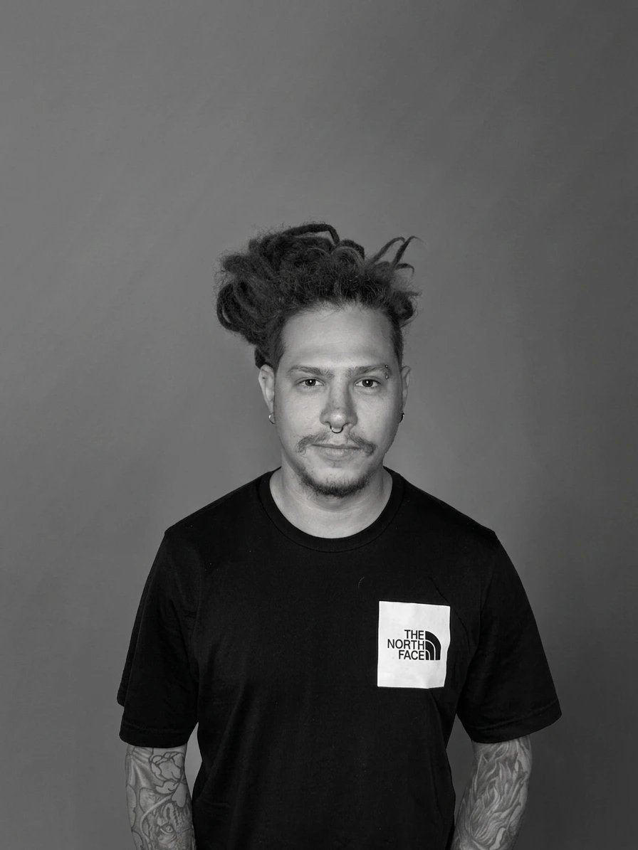 Gabriel Vendra - Tattoo Artist at XOXO Dublin